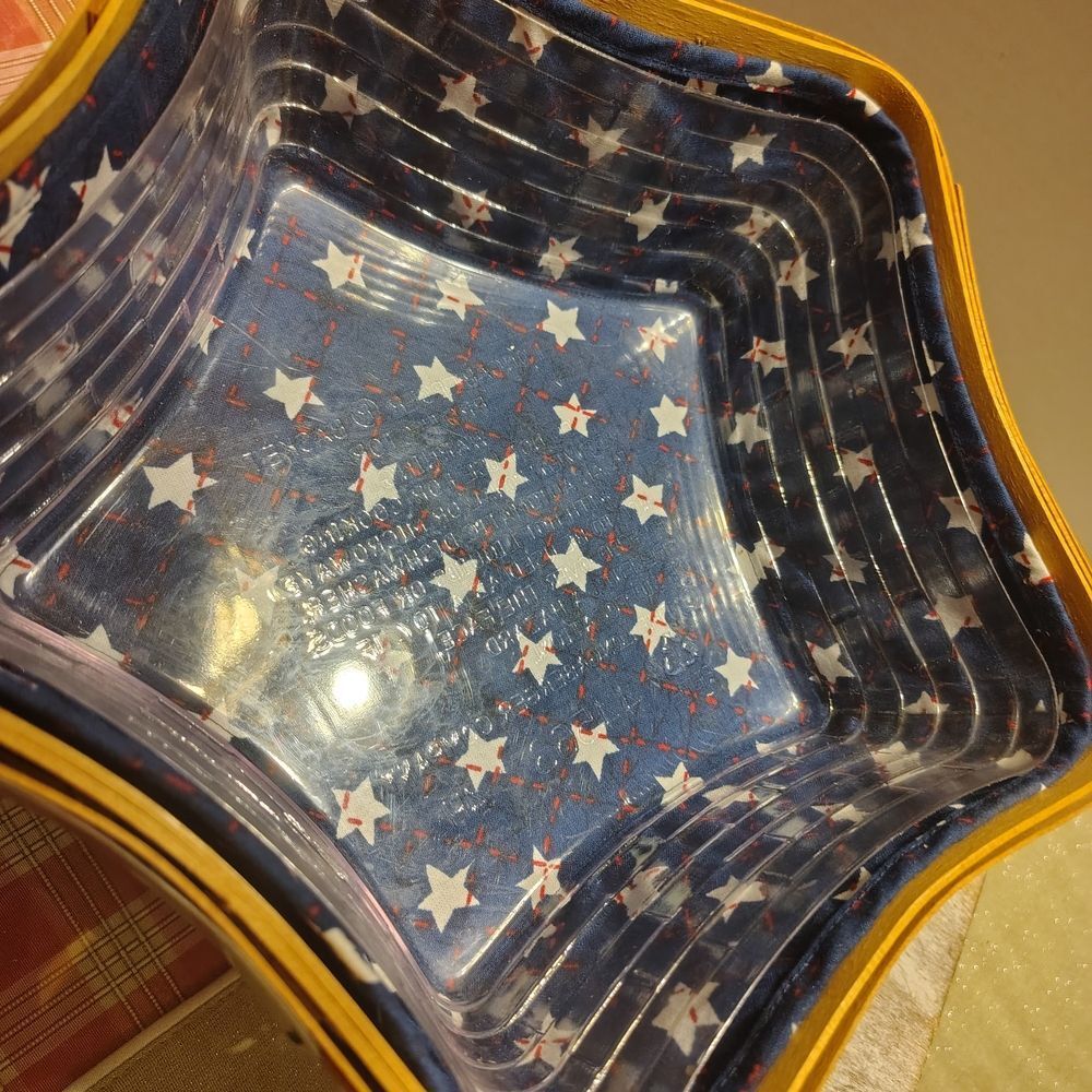 Longaberger Wooden Star Basket  Base, Lid, Liner, And 2 Inserts